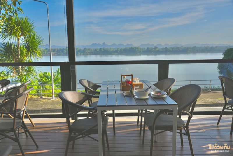 เที่ยวนครพนม, ที่พักนครพนม, โรงแรมชีวาโขง ที่พักนครพนมติดริมโขง วิวภูเขาเหมือนภาพวาด