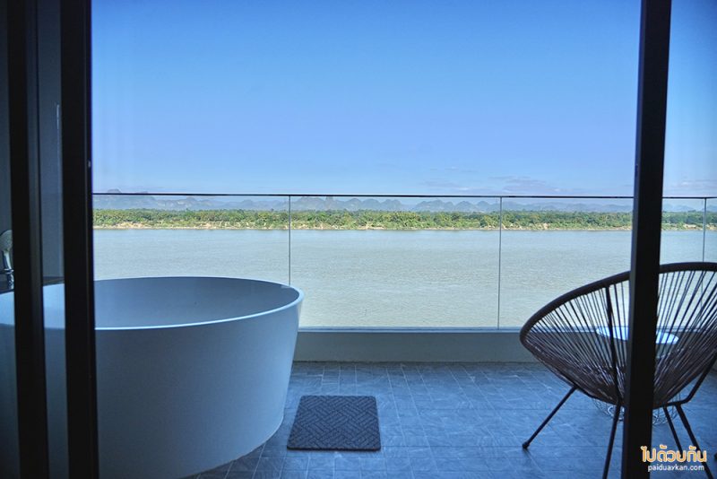 เที่ยวนครพนม, ที่พักนครพนม, โรงแรมชีวาโขง ที่พักนครพนมติดริมโขง วิวภูเขาเหมือนภาพวาด