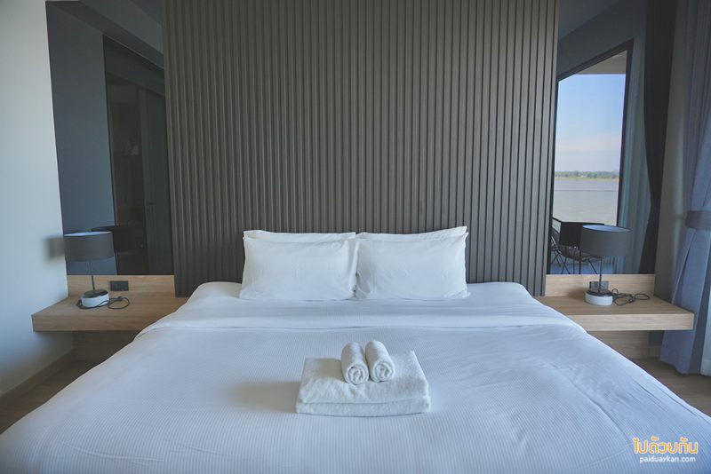 เที่ยวนครพนม, ที่พักนครพนม, โรงแรมชีวาโขง ที่พักนครพนมติดริมโขง วิวภูเขาเหมือนภาพวาด