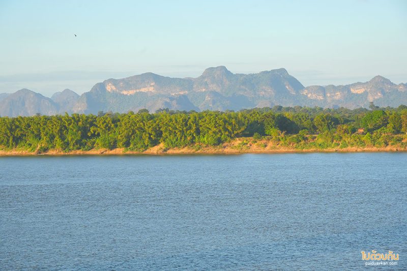 เที่ยวนครพนม, ที่พักนครพนม, โรงแรมชีวาโขง ที่พักนครพนมติดริมโขง วิวภูเขาเหมือนภาพวาด