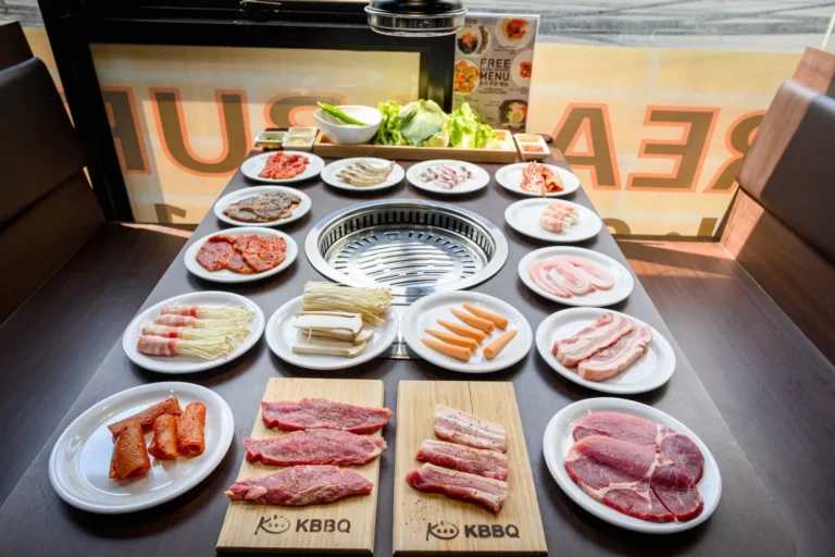 top 8+ ร้านอาหารใกล้ สุขุมวิท 11 แหล่งรวมของอร่อย ไทย-ต่างชาติ มาเมื่อไหร่ก็ฟิน