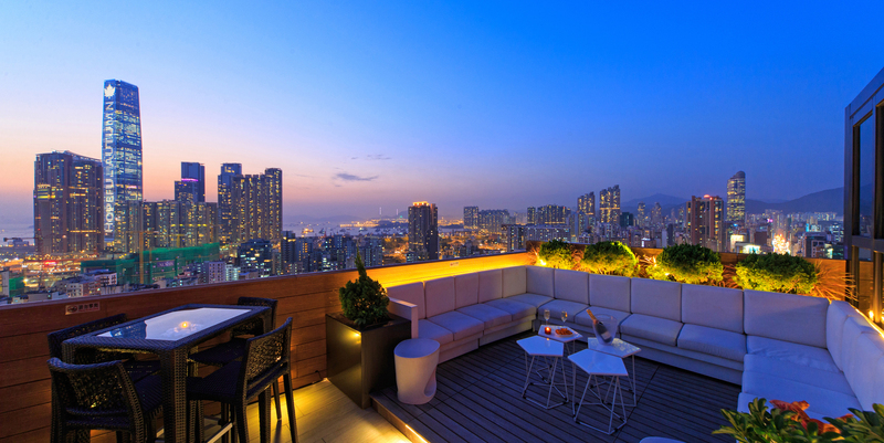 eaton hong kong, executive club, executive club lounge, hong kong-macau ferry terminal, horizonte lounge, hotel madera hong kong, iclub amtd sheung wan hotel, isquare, kimberley hotel, kowloon cricket club, largos hotel, metropark hotel mongkok, mini hotel causeway bay, mirama shopping mall, mong kok, nathan hotel, otto hotel, page 148 hotel, park hotel, park lane shopping boulevard, popway hotel, presidentail suite, prince edward, regal kowloon hotel, sheung wan, signature greenery, the kimberley hotel, the mira hong kong, tsim sha tsui, uptop bistro and bar, victoria harbour chinese restaurant, wifi boutique hotel, ที่พักฮ่องกง, ที่พักฮ่องกง2023, ที่พักฮ่องกง2024, ที่พักฮ่องกง2567, ที่พักฮ่องกงเดินทางง่าย, ที่พักฮ่องกงในเมือง, ที่พักใกล้แหล่งช้อปปิ้ง, สถานีรถไฟใต้ดินจิมซาจุ่ย, อาหารเช้าแบบบุฟเฟ่ต์, ฮ่องกง, ฮ่องกงนอนที่ไหน, ฮ่องกงพักไหนดี, โรงแรมฮ่องกง, โรงแรมฮ่องกง2023, โรงแรมฮ่องกงในเมือง, ใจกลางหว่านไจ๋และคอสเวย์เบย์, top 15+ ที่พักฮ่องกง 2024 ใจกลางเมือง เดินทางสะดวก ช็อปปิ้งง่าย