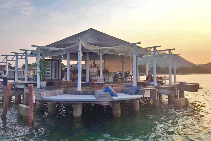 คาเฟ่สัตหีบ, สัตหีบ, ร้านกาแฟสัตหีบ, top 12+ คาเฟ่สัตหีบ ถ่ายรูปสวย บรรยากาศดี วิวทะเลปัง