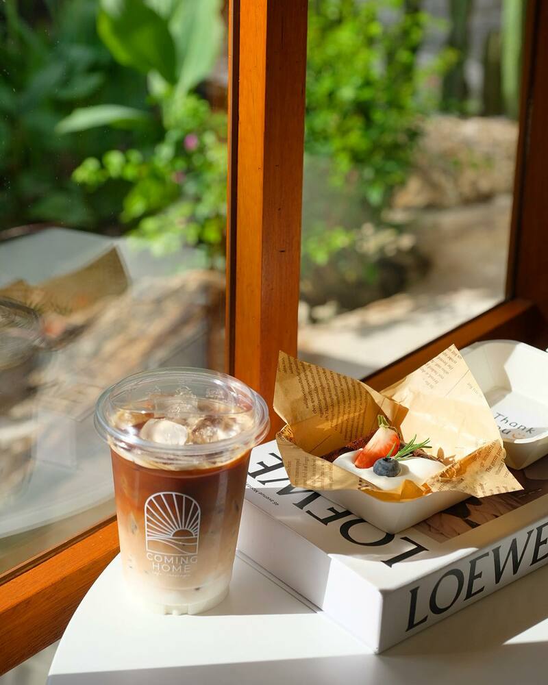 top 12+ ร้านคาเฟ่วิวทะเล @ภูเก็ต ร้านสวยบรรยากาศดีมากกก ไปเเล้วอย่าพลาด