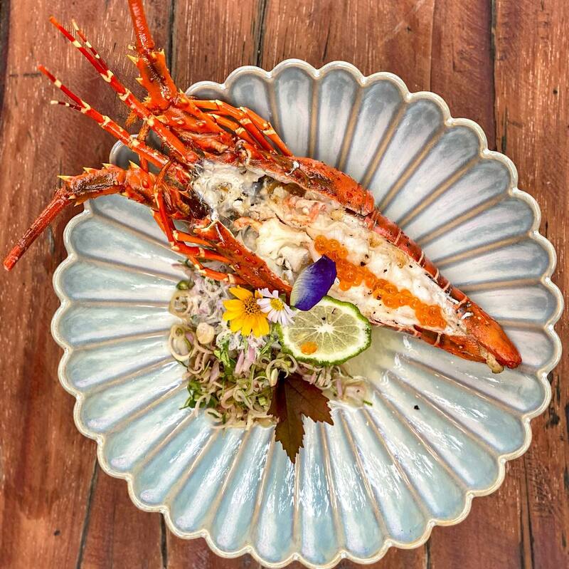 top 12+ ร้านคาเฟ่วิวทะเล @ภูเก็ต ร้านสวยบรรยากาศดีมากกก ไปเเล้วอย่าพลาด