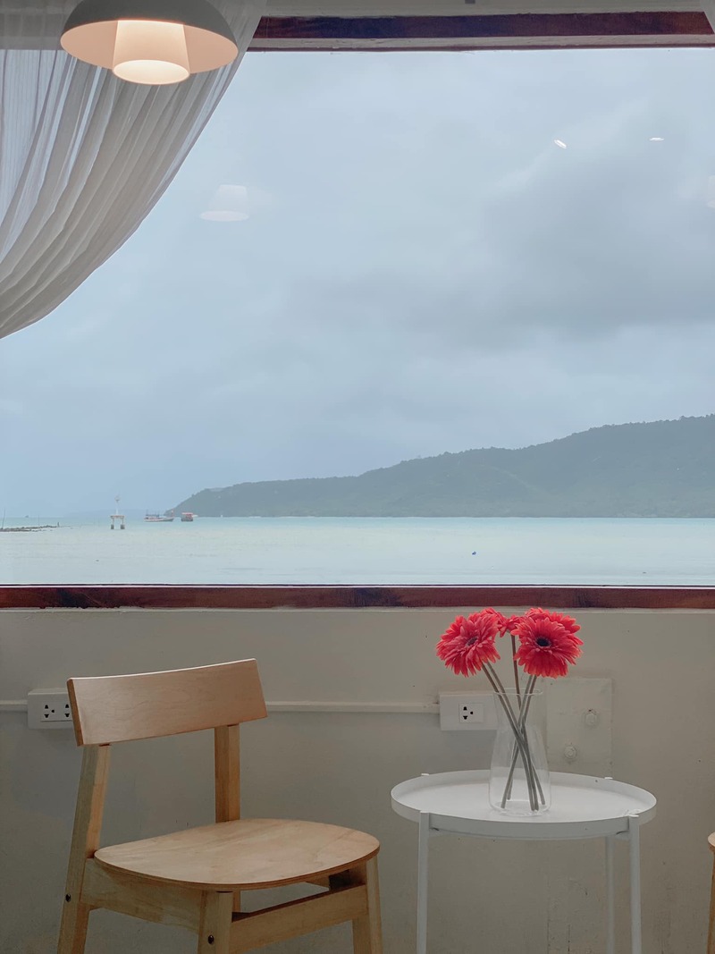 top 12+ ร้านคาเฟ่วิวทะเล @ภูเก็ต ร้านสวยบรรยากาศดีมากกก ไปเเล้วอย่าพลาด