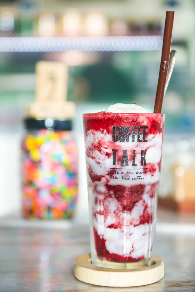 top 12+ ร้านคาเฟ่วิวทะเล @ภูเก็ต ร้านสวยบรรยากาศดีมากกก ไปเเล้วอย่าพลาด