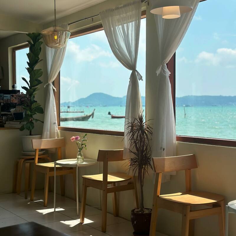 top 12+ ร้านคาเฟ่วิวทะเล @ภูเก็ต ร้านสวยบรรยากาศดีมากกก ไปเเล้วอย่าพลาด