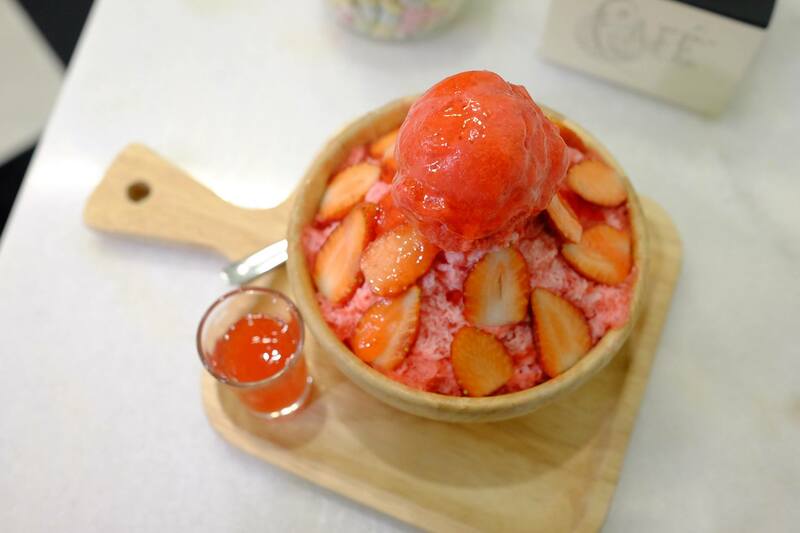 top 12+ ร้านคาเฟ่วิวทะเล @ภูเก็ต ร้านสวยบรรยากาศดีมากกก ไปเเล้วอย่าพลาด