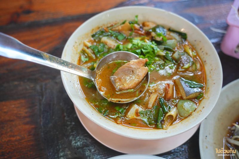 ลาบลุงคำ เชียงดาว, ร้านอาหารเชียงดาว, ร้านอร่อยเขียงดาว, ลาบลุงคำ เชียงดาว อร่อยไม่ซ้ำ จำสูตรไม่ได้