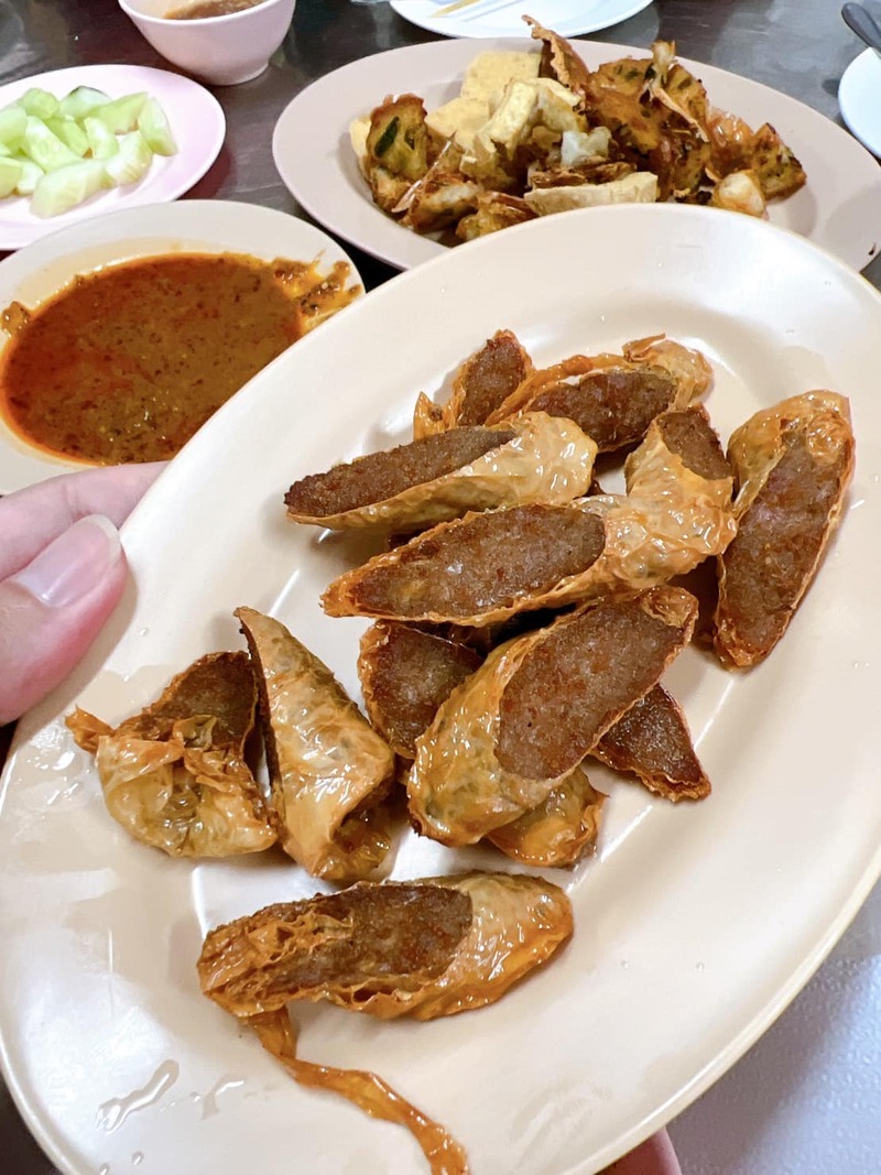 ร้านอาหารเก่าแก่ ภูเก็ต : ปักหมุดร้านเด็ด-ร้านดัง ที่มีสูตรความอร่อยยาวนานมากกว่า 100 ปี