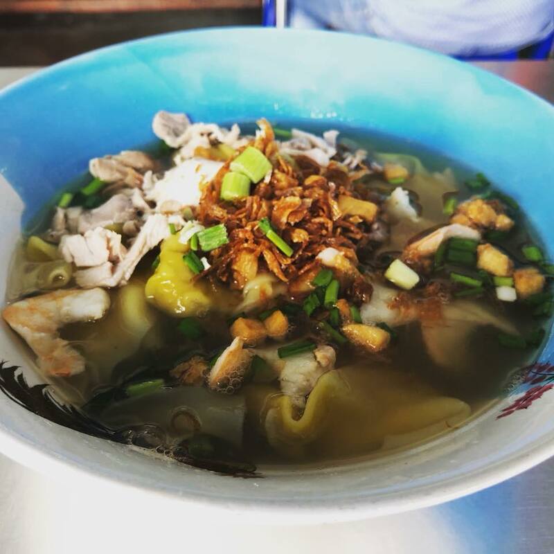 ร้านอาหารเก่าแก่ ภูเก็ต : ปักหมุดร้านเด็ด-ร้านดัง ที่มีสูตรความอร่อยยาวนานมากกว่า 100 ปี