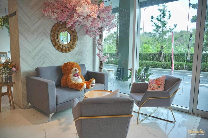 คาเฟ่ศรีราชา, ศรีราชา, เที่ยวศรีราชา, top 168+ cafe by yuu คาเฟ่สไตล์ญี่ปุ่น ถ่ายรูปสะพานแดงริมทะเล