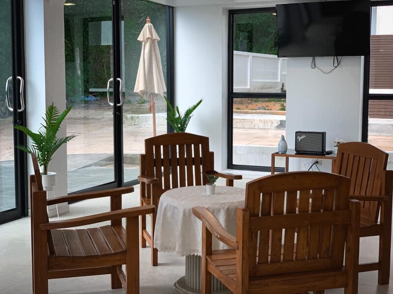 แสมสาร, top 12+ ที่พักหาดน้ำใส 2567 ติดทะเล ราคาถูก ปิ้งย่างได้