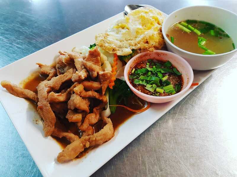 ร้านอร่อย คาเฟ่ ใกล้ม.ศิลปากร วังท่าพระ วันเดียวครบทั้งคาวหวาน!