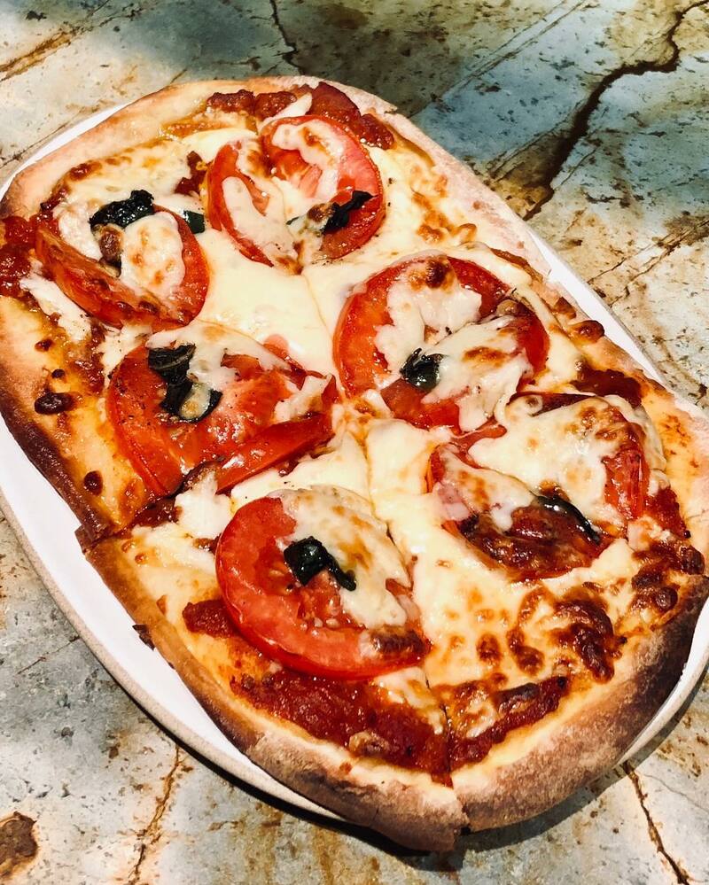 ร้านอร่อย คาเฟ่ ใกล้ม.ศิลปากร วังท่าพระ วันเดียวครบทั้งคาวหวาน!