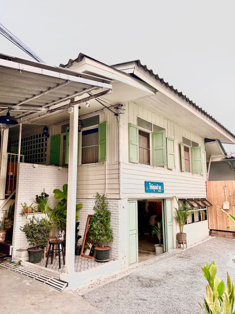 art farmer cafe, bob chiang mai, charin pie, cheevit cheeva cafe, cheevit cheeva dessert cafe, chic ruedoo, chom cafe and restaurant, gateway coffee roaster, groon, koff and things, koff and things cafe, mars cafe, mars.cnx, matchappen, mooh, morestto, much room cafe, shu homemade, taitoonbaan, tastecafe atelier, the baristro asian style, transit number 8, treespresso cafe, yelloo, กรุ่น, กรุ่นคาเฟ่, คาเฟ่, คาเฟ่ ใกล้ฉัน, คาเฟ่ชาเขียวเชียงใหม่, คาเฟ่ตัวเมืองเชียงใหม่, คาเฟ่นิมมาน, คาเฟ่เชียงใหม่, คาเฟ่เชียงใหม่ 2024, คาเฟ่เชียงใหม่ 2567, คาเฟ่เชียงใหม่ ในเมือง, คาเฟ่เชียงใหม่ ในเมือง 2024, คาเฟ่เชียงใหม่ ในเมือง 2567, คาเฟ่เชียงใหม่ในเมือง, คาเฟ่เมืองเชียงใหม่, คาเฟ่เมืองเชียงใหม่ 2024, คาเฟ่เมืองเชียงใหม่ 2567, คาเฟ่ใกล้ฉัน, คาเฟ่ในเมืองเชียงใหม่ 2024, คาเฟ่ในเมืองเชียงใหม่ 2567, จริณคาเฟ่, ชมคาเฟ่, ชมคาเฟ่ เชียงใหม่, ชิคฤดูคาเฟ่, ทรานซิสนัมเบอร์เอ้ก, ร้านโดนัทเชียงใหม่, หมู, ใต้ถุนบ้าน, top 20+ คาเฟ่ เมืองเชียงใหม่ [กรกฎาคม 2024] บรรยากาศดี ร้านสวย กาแฟอร่อย มุมถ่ายรูปเยอะ