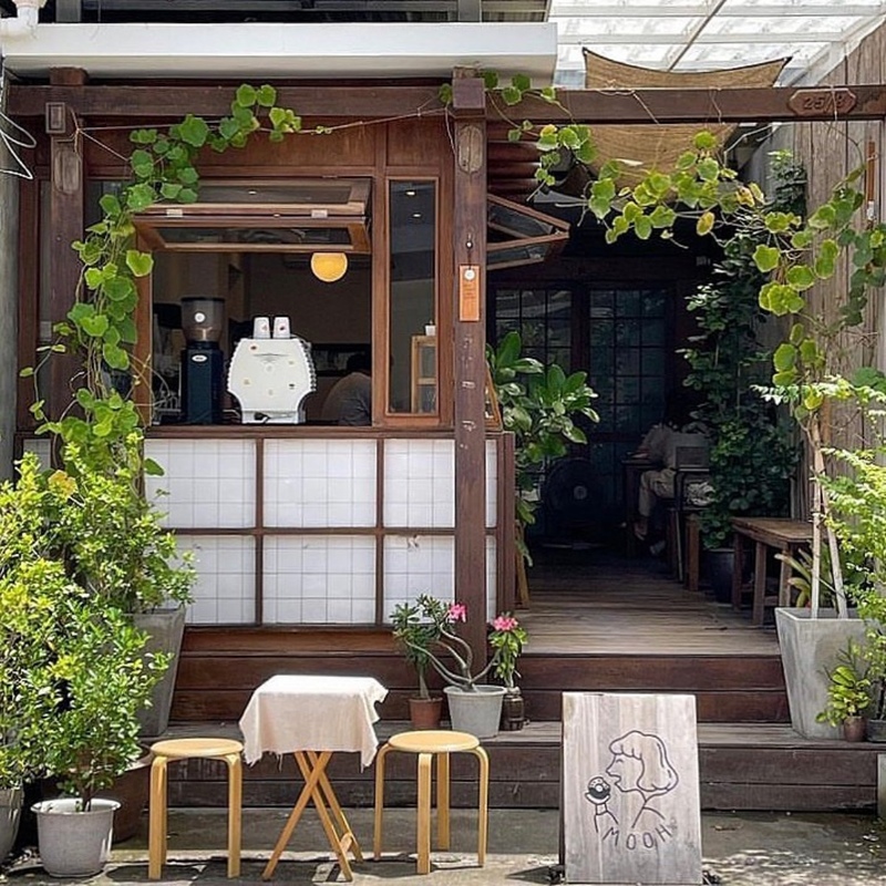 art farmer cafe, bob chiang mai, charin pie, cheevit cheeva cafe, cheevit cheeva dessert cafe, chic ruedoo, chom cafe and restaurant, gateway coffee roaster, groon, koff and things, koff and things cafe, mars cafe, mars.cnx, matchappen, mooh, morestto, much room cafe, shu homemade, taitoonbaan, tastecafe atelier, the baristro asian style, transit number 8, treespresso cafe, yelloo, กรุ่น, กรุ่นคาเฟ่, คาเฟ่, คาเฟ่ ใกล้ฉัน, คาเฟ่ชาเขียวเชียงใหม่, คาเฟ่ตัวเมืองเชียงใหม่, คาเฟ่นิมมาน, คาเฟ่เชียงใหม่, คาเฟ่เชียงใหม่ 2024, คาเฟ่เชียงใหม่ 2567, คาเฟ่เชียงใหม่ ในเมือง, คาเฟ่เชียงใหม่ ในเมือง 2024, คาเฟ่เชียงใหม่ ในเมือง 2567, คาเฟ่เชียงใหม่ในเมือง, คาเฟ่เมืองเชียงใหม่, คาเฟ่เมืองเชียงใหม่ 2024, คาเฟ่เมืองเชียงใหม่ 2567, คาเฟ่ใกล้ฉัน, คาเฟ่ในเมืองเชียงใหม่ 2024, คาเฟ่ในเมืองเชียงใหม่ 2567, จริณคาเฟ่, ชมคาเฟ่, ชมคาเฟ่ เชียงใหม่, ชิคฤดูคาเฟ่, ทรานซิสนัมเบอร์เอ้ก, ร้านโดนัทเชียงใหม่, หมู, ใต้ถุนบ้าน, top 20+ คาเฟ่ เมืองเชียงใหม่ [กรกฎาคม 2024] บรรยากาศดี ร้านสวย กาแฟอร่อย มุมถ่ายรูปเยอะ