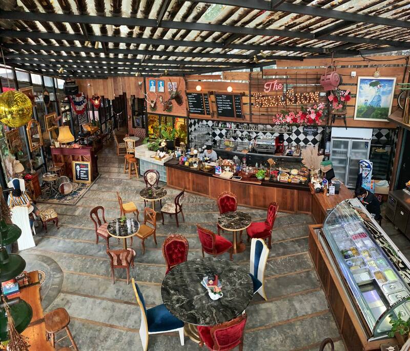 top 15+ คาเฟ่ภูเก็ตบรรยากาศดี : มีวิวทะเล ระวังพลาด ถ้าไม่มา!!