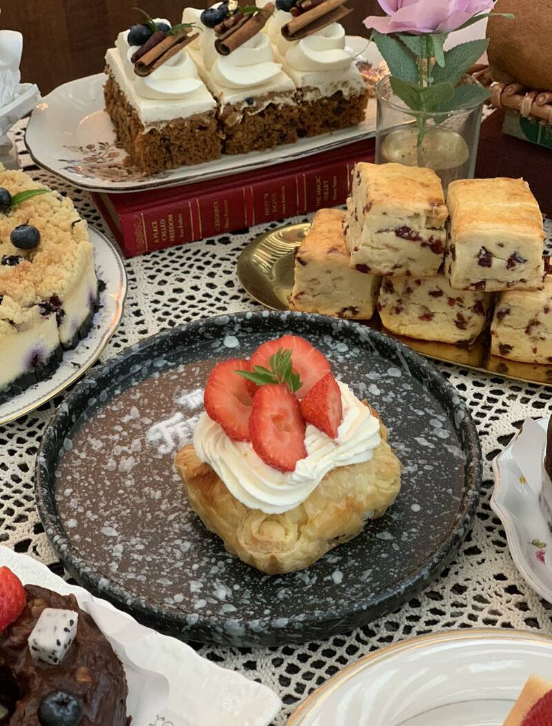 top 15+ คาเฟ่ภูเก็ตบรรยากาศดี : มีวิวทะเล ระวังพลาด ถ้าไม่มา!!