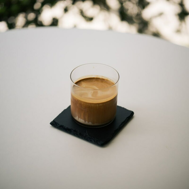 top 15+ คาเฟ่ภูเก็ตบรรยากาศดี : มีวิวทะเล ระวังพลาด ถ้าไม่มา!!