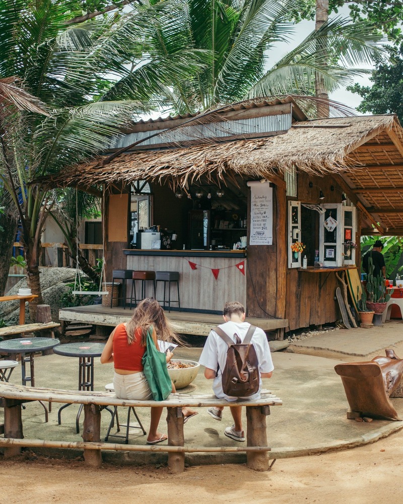 top 15+ คาเฟ่ภูเก็ตบรรยากาศดี : มีวิวทะเล ระวังพลาด ถ้าไม่มา!!