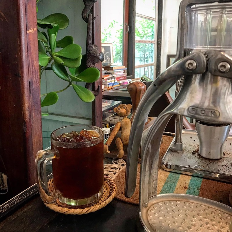 top 9+ ร้านกาแฟ slow bar (สโลว์ บาร์) บรรยากาศช้าๆ ชิลๆ เอาใจคอกาแฟโดยเฉพาะ @กรุงเทพฯ