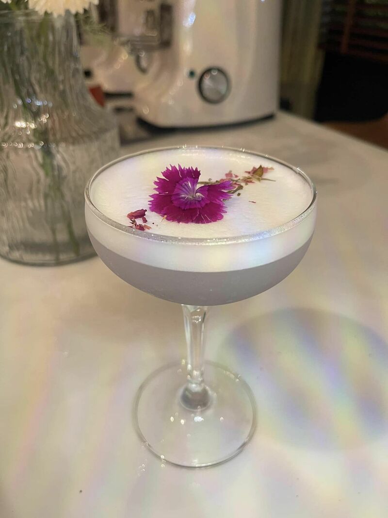 รวมคาเฟ่สงขลา คาเฟ่น่านั่งบรรยากาศดี มีวิวติดทะเล ร้านเด็ดที่สายคาเฟ่ไม่ควรพลาด!!