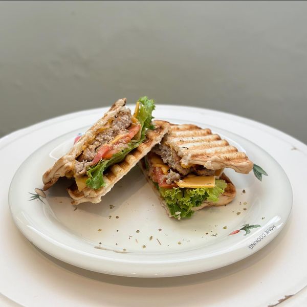 รวมคาเฟ่สงขลา คาเฟ่น่านั่งบรรยากาศดี มีวิวติดทะเล ร้านเด็ดที่สายคาเฟ่ไม่ควรพลาด!!