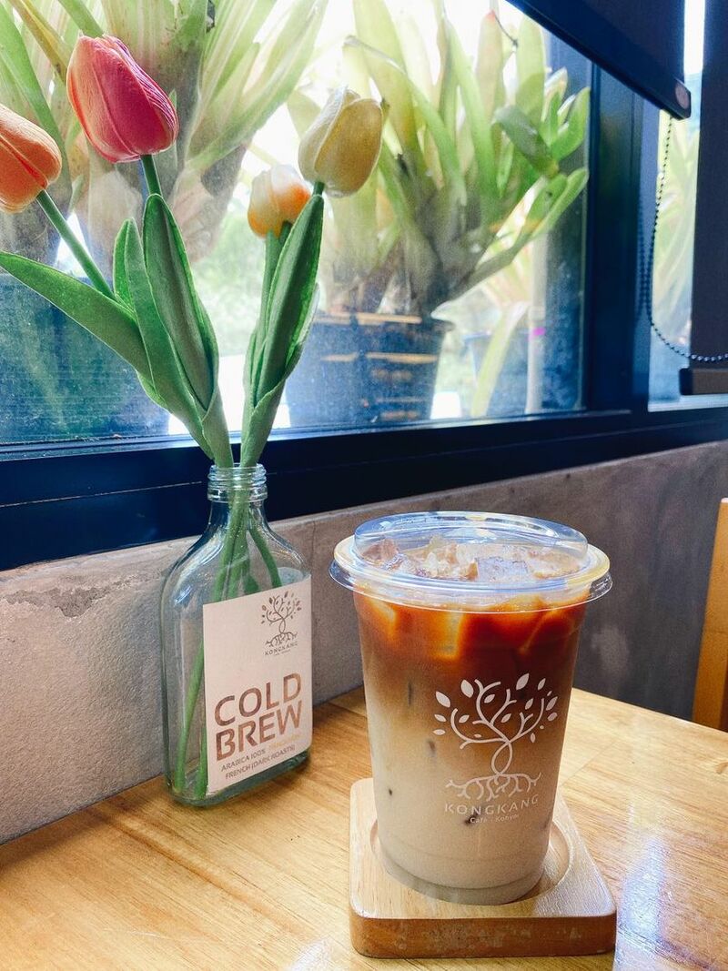 รวมคาเฟ่สงขลา คาเฟ่น่านั่งบรรยากาศดี มีวิวติดทะเล ร้านเด็ดที่สายคาเฟ่ไม่ควรพลาด!!