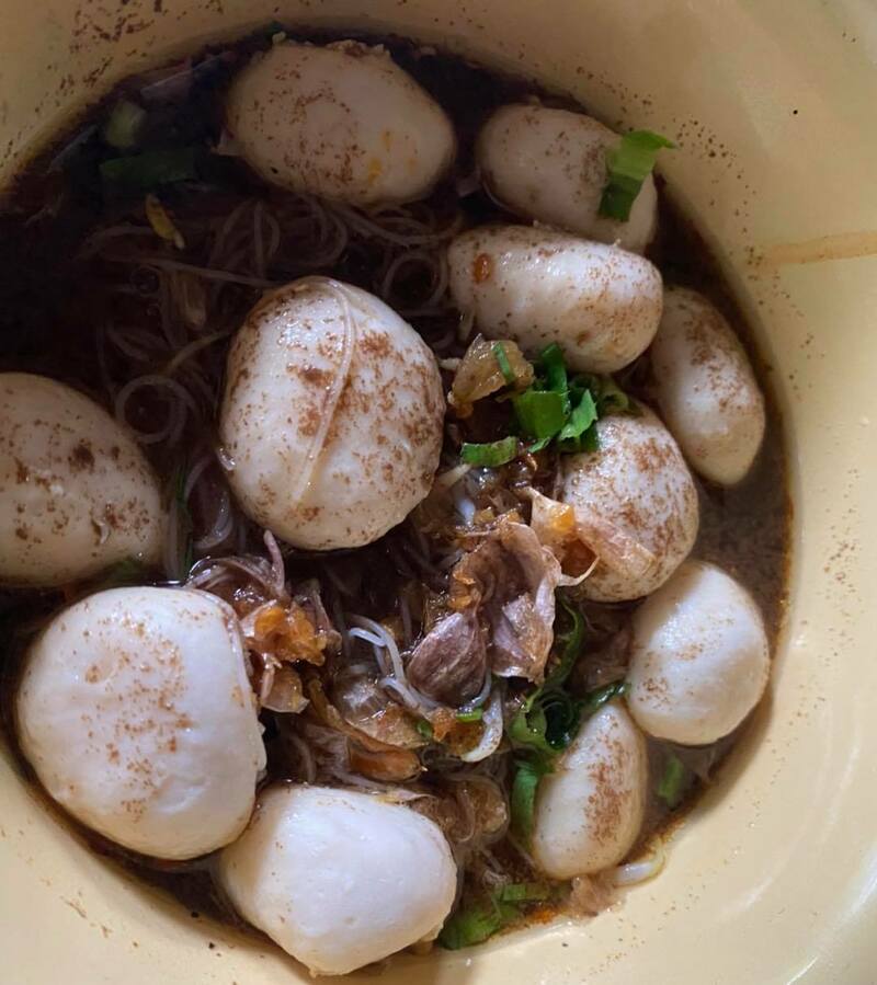 รวม 12 ร้านก๋วยเตี๋ยว สระบุรี น้ำซุปเด็ด เส้นนุ่ม เครื่องแน่น พิกัดอร่อยที่สายกินต้องแวะ!