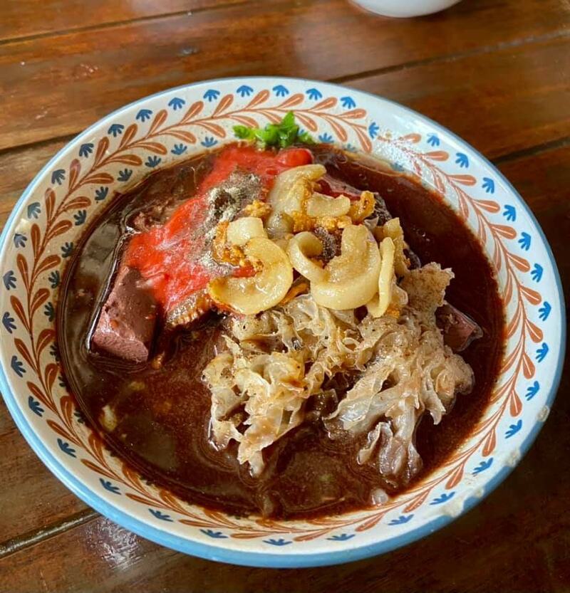 รวม 12 ร้านก๋วยเตี๋ยว สระบุรี น้ำซุปเด็ด เส้นนุ่ม เครื่องแน่น พิกัดอร่อยที่สายกินต้องแวะ!