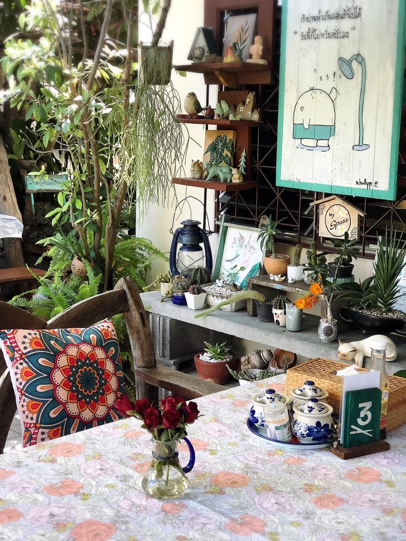 รวม 12 ร้านก๋วยเตี๋ยว สระบุรี น้ำซุปเด็ด เส้นนุ่ม เครื่องแน่น พิกัดอร่อยที่สายกินต้องแวะ!