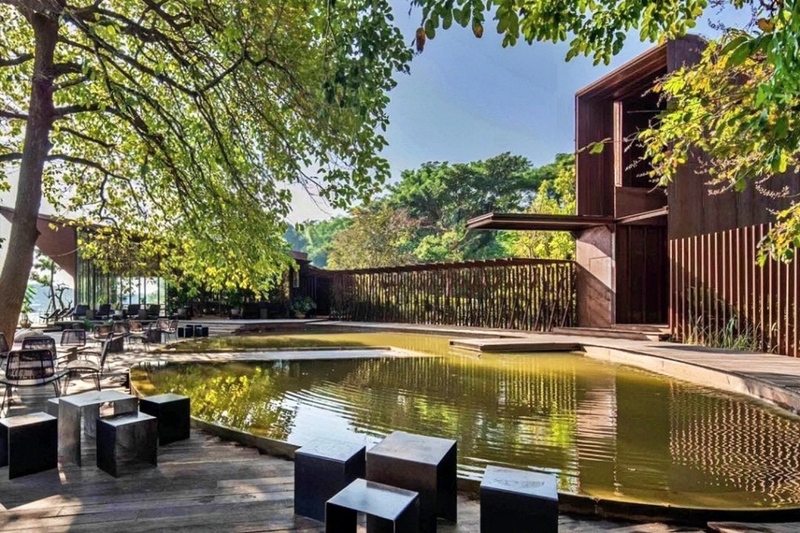 alpacahill, coro field, secret space, ตลาดน้ำดำเนินสะดวก, ถ้ำเขาบิน, ที่เที่ยว, ที่เที่ยวราชบุรี, ที่เที่ยวราชบุรี 2024, ที่เที่ยวราชบุรี 2567, ราชบุรี, วัดพระคริสตหฤทัย, วัดหนองหอย, วัดเพลง, วินเทจฟาร์ม, สถานที่ท่องเที่ยว, อัลปาก้าฮิลล์, อุทยานหินเขางู, เดอะซีนเนอรี่, เถ้าฮงไถ่, เที่ยวจังหวัดราชบุรี, เที่ยวราชบุรี, เที่ยวราชบุรี 2024, เที่ยวราชบุรี 2567, เที่ยวแม่น้ำแม่กลอง, เที่ยวใกล้กรุงเทพ, แก่งส้มแมว, โคโร่ ฟิลด์, top 30+ ที่เที่ยวราชบุรี [กรกฎาคม2024] เมืองน่าเที่ยว มนต์เสน่ห์แห่งลุ่มแม่น้ำแม่กลอง