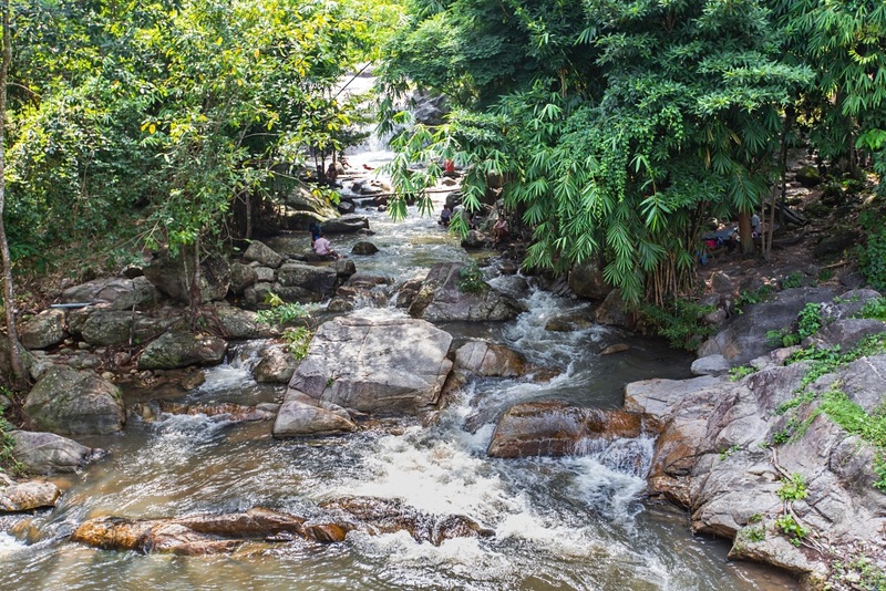 alpacahill, coro field, secret space, ตลาดน้ำดำเนินสะดวก, ถ้ำเขาบิน, ที่เที่ยว, ที่เที่ยวราชบุรี, ที่เที่ยวราชบุรี 2024, ที่เที่ยวราชบุรี 2567, ราชบุรี, วัดพระคริสตหฤทัย, วัดหนองหอย, วัดเพลง, วินเทจฟาร์ม, สถานที่ท่องเที่ยว, อัลปาก้าฮิลล์, อุทยานหินเขางู, เดอะซีนเนอรี่, เถ้าฮงไถ่, เที่ยวจังหวัดราชบุรี, เที่ยวราชบุรี, เที่ยวราชบุรี 2024, เที่ยวราชบุรี 2567, เที่ยวแม่น้ำแม่กลอง, เที่ยวใกล้กรุงเทพ, แก่งส้มแมว, โคโร่ ฟิลด์, top 30+ ที่เที่ยวราชบุรี [กรกฎาคม2024] เมืองน่าเที่ยว มนต์เสน่ห์แห่งลุ่มแม่น้ำแม่กลอง