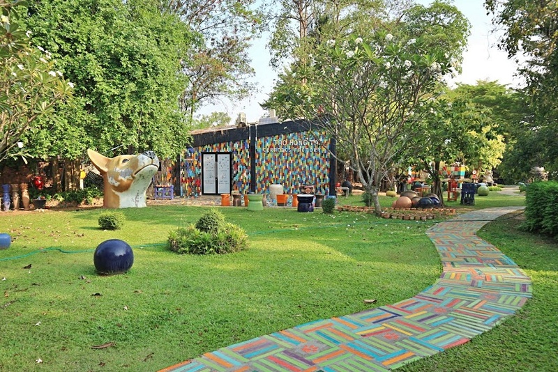 alpacahill, coro field, secret space, ตลาดน้ำดำเนินสะดวก, ถ้ำเขาบิน, ที่เที่ยว, ที่เที่ยวราชบุรี, ที่เที่ยวราชบุรี 2024, ที่เที่ยวราชบุรี 2567, ราชบุรี, วัดพระคริสตหฤทัย, วัดหนองหอย, วัดเพลง, วินเทจฟาร์ม, สถานที่ท่องเที่ยว, อัลปาก้าฮิลล์, อุทยานหินเขางู, เดอะซีนเนอรี่, เถ้าฮงไถ่, เที่ยวจังหวัดราชบุรี, เที่ยวราชบุรี, เที่ยวราชบุรี 2024, เที่ยวราชบุรี 2567, เที่ยวแม่น้ำแม่กลอง, เที่ยวใกล้กรุงเทพ, แก่งส้มแมว, โคโร่ ฟิลด์, top 30+ ที่เที่ยวราชบุรี [กรกฎาคม2024] เมืองน่าเที่ยว มนต์เสน่ห์แห่งลุ่มแม่น้ำแม่กลอง