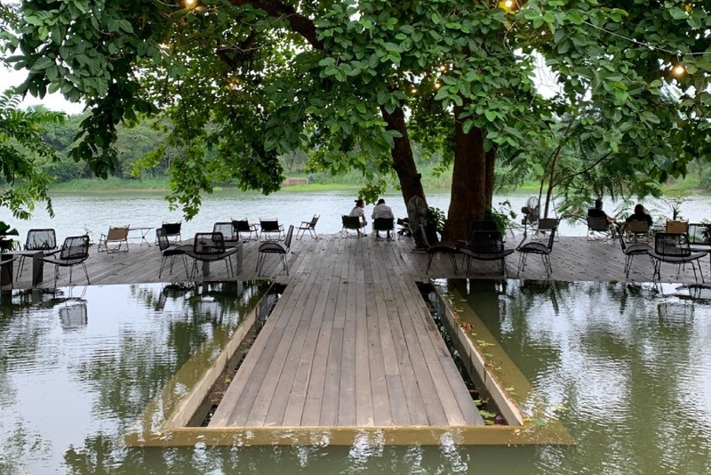 alpacahill, coro field, secret space, ตลาดน้ำดำเนินสะดวก, ถ้ำเขาบิน, ที่เที่ยว, ที่เที่ยวราชบุรี, ที่เที่ยวราชบุรี 2024, ที่เที่ยวราชบุรี 2567, ราชบุรี, วัดพระคริสตหฤทัย, วัดหนองหอย, วัดเพลง, วินเทจฟาร์ม, สถานที่ท่องเที่ยว, อัลปาก้าฮิลล์, อุทยานหินเขางู, เดอะซีนเนอรี่, เถ้าฮงไถ่, เที่ยวจังหวัดราชบุรี, เที่ยวราชบุรี, เที่ยวราชบุรี 2024, เที่ยวราชบุรี 2567, เที่ยวแม่น้ำแม่กลอง, เที่ยวใกล้กรุงเทพ, แก่งส้มแมว, โคโร่ ฟิลด์, top 30+ ที่เที่ยวราชบุรี [กรกฎาคม2024] เมืองน่าเที่ยว มนต์เสน่ห์แห่งลุ่มแม่น้ำแม่กลอง