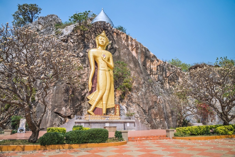 alpacahill, coro field, secret space, ตลาดน้ำดำเนินสะดวก, ถ้ำเขาบิน, ที่เที่ยว, ที่เที่ยวราชบุรี, ที่เที่ยวราชบุรี 2024, ที่เที่ยวราชบุรี 2567, ราชบุรี, วัดพระคริสตหฤทัย, วัดหนองหอย, วัดเพลง, วินเทจฟาร์ม, สถานที่ท่องเที่ยว, อัลปาก้าฮิลล์, อุทยานหินเขางู, เดอะซีนเนอรี่, เถ้าฮงไถ่, เที่ยวจังหวัดราชบุรี, เที่ยวราชบุรี, เที่ยวราชบุรี 2024, เที่ยวราชบุรี 2567, เที่ยวแม่น้ำแม่กลอง, เที่ยวใกล้กรุงเทพ, แก่งส้มแมว, โคโร่ ฟิลด์, top 30+ ที่เที่ยวราชบุรี [กรกฎาคม2024] เมืองน่าเที่ยว มนต์เสน่ห์แห่งลุ่มแม่น้ำแม่กลอง