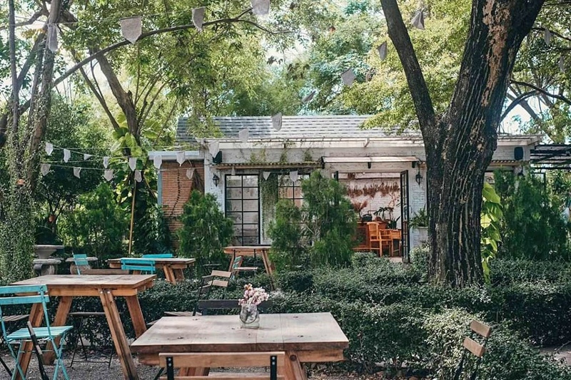 alpacahill, coro field, secret space, ตลาดน้ำดำเนินสะดวก, ถ้ำเขาบิน, ที่เที่ยว, ที่เที่ยวราชบุรี, ที่เที่ยวราชบุรี 2024, ที่เที่ยวราชบุรี 2567, ราชบุรี, วัดพระคริสตหฤทัย, วัดหนองหอย, วัดเพลง, วินเทจฟาร์ม, สถานที่ท่องเที่ยว, อัลปาก้าฮิลล์, อุทยานหินเขางู, เดอะซีนเนอรี่, เถ้าฮงไถ่, เที่ยวจังหวัดราชบุรี, เที่ยวราชบุรี, เที่ยวราชบุรี 2024, เที่ยวราชบุรี 2567, เที่ยวแม่น้ำแม่กลอง, เที่ยวใกล้กรุงเทพ, แก่งส้มแมว, โคโร่ ฟิลด์, top 30+ ที่เที่ยวราชบุรี [กรกฎาคม2024] เมืองน่าเที่ยว มนต์เสน่ห์แห่งลุ่มแม่น้ำแม่กลอง