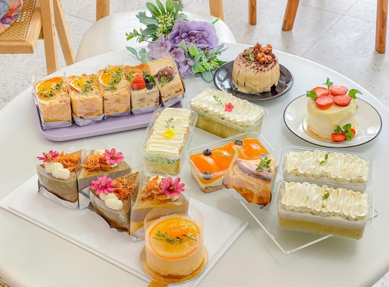 bake and more, bellinee’s rayong, guer cafe, happy camper rayong, happy camper คาเฟ่, mama don’t like espresso bar & bake lab, mhuan fun cafe & art, misahouse, phala craft coffee roasters, seaseoul cafe, she sails cafe & beach club, she sails rayong, the creeper house, triple o coffee, u cup coffee, คาเฟ่ระยอง, คาเฟ่ระยอง 2024, คาเฟ่ระยอง 2567, คาเฟ่ริมทะเล ระยอง, คาเฟ่เปิดใหม่ ระยอง, คาเฟ่ใกลฉัน, ซีโซล คาเฟ่, ปาฎี, มาม่า ดอนท์ ไลท์ คาเฟ่, มิสะเฮ้าท์, ระยอง 2024, ระยอง 2567, ระยอง คาเฟ่, ร้านปาฎี, ร้านเกื้อ, สวนก๋ง, เที่ยวระยอง, เบค แอนด์ มอร์ คาเฟ่, เบลลินี่ ระยอง, เหมือนฝัน คาเฟ่, top 15+ คาเฟ่ระยอง [กรกฎาคม 2024] นั่งจิบชากาแฟ ทานเบเกอรี่ ดื่มด่ำธรรมชาติ รับลมริมทะเล