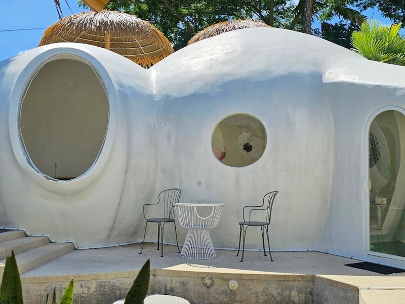 bake and more, bellinee’s rayong, guer cafe, happy camper rayong, happy camper คาเฟ่, mama don’t like espresso bar & bake lab, mhuan fun cafe & art, misahouse, phala craft coffee roasters, seaseoul cafe, she sails cafe & beach club, she sails rayong, the creeper house, triple o coffee, u cup coffee, คาเฟ่ระยอง, คาเฟ่ระยอง 2024, คาเฟ่ระยอง 2567, คาเฟ่ริมทะเล ระยอง, คาเฟ่เปิดใหม่ ระยอง, คาเฟ่ใกลฉัน, ซีโซล คาเฟ่, ปาฎี, มาม่า ดอนท์ ไลท์ คาเฟ่, มิสะเฮ้าท์, ระยอง 2024, ระยอง 2567, ระยอง คาเฟ่, ร้านปาฎี, ร้านเกื้อ, สวนก๋ง, เที่ยวระยอง, เบค แอนด์ มอร์ คาเฟ่, เบลลินี่ ระยอง, เหมือนฝัน คาเฟ่, top 15+ คาเฟ่ระยอง [กรกฎาคม 2024] นั่งจิบชากาแฟ ทานเบเกอรี่ ดื่มด่ำธรรมชาติ รับลมริมทะเล