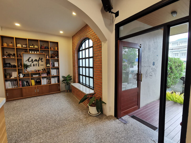 top 10+ คาเฟ่สุรินทร์ 2567 คาเฟ่ทุ่งนาสุรินทร์ บรรยากาศดี วิวสุดปัง ถ่ายรูปสวย