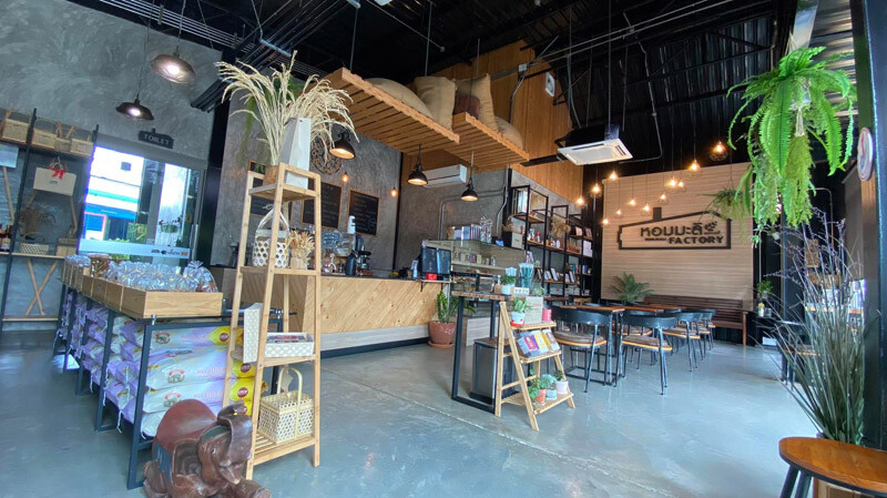 top 10+ คาเฟ่สุรินทร์ 2567 คาเฟ่ทุ่งนาสุรินทร์ บรรยากาศดี วิวสุดปัง ถ่ายรูปสวย