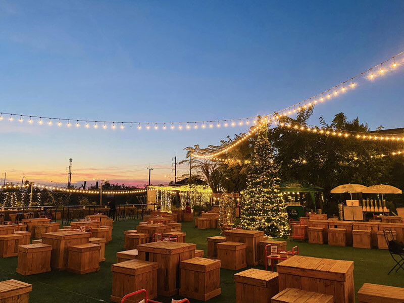 top 10+ คาเฟ่สุรินทร์ 2567 คาเฟ่ทุ่งนาสุรินทร์ บรรยากาศดี วิวสุดปัง ถ่ายรูปสวย