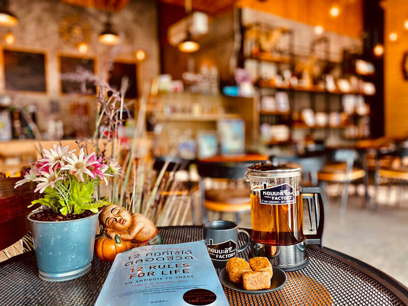 top 10+ คาเฟ่สุรินทร์ 2567 คาเฟ่ทุ่งนาสุรินทร์ บรรยากาศดี วิวสุดปัง ถ่ายรูปสวย