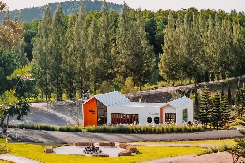 baan zaka cafe, daydreaming cafe, khaam khaoyai, like a mountain, pirom cafe, rosebay home cooking café, tara cafe, the birder’s lodge cafe, the birder’s lodge café & grill, the creek, the creek khao yai, trot cafe khaoyai, yellow submarine coffee tank, ขาม เขาใหญ่, คาเฟ่ปากช่อง, คาเฟ่เขาใหญ่, คาเฟ่เขาใหญ่ 2024, คาเฟ่เขาใหญ่ 2567, คาเฟ่เขาใหญ่สวย ๆ, ทร็อต คาเฟ่ เขาใหญ่, ทาราคาเฟ่, ธารา คาเฟ่ เขาใหญ่, บ้านซาก้า ปากช่อง, บ้านซาก้า เขาใหญ่, บ้านนอก คาเฟ่, บ้านนอกคอกนา, บ้านนอกคอกนา เขาใหญ่, ภิรมณ์ คาเฟ่, เดย์ดรีมมิ่ง เขาใหญ่, เดอะครีก ปากช่อง, เดอะครีก เขาใหญ่, เอล คาเฟ่ เขาใหญ่, top 20+ คาเฟ่ เขาใหญ่-ปากช่อง [กรกฎาคม 2024] น่านั่ง บรรยากาศดี ถ่ายรูปสวย