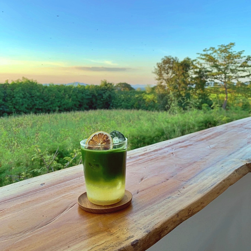 baan zaka cafe, daydreaming cafe, khaam khaoyai, like a mountain, pirom cafe, rosebay home cooking café, tara cafe, the birder’s lodge cafe, the birder’s lodge café & grill, the creek, the creek khao yai, trot cafe khaoyai, yellow submarine coffee tank, ขาม เขาใหญ่, คาเฟ่ปากช่อง, คาเฟ่เขาใหญ่, คาเฟ่เขาใหญ่ 2024, คาเฟ่เขาใหญ่ 2567, คาเฟ่เขาใหญ่สวย ๆ, ทร็อต คาเฟ่ เขาใหญ่, ทาราคาเฟ่, ธารา คาเฟ่ เขาใหญ่, บ้านซาก้า ปากช่อง, บ้านซาก้า เขาใหญ่, บ้านนอก คาเฟ่, บ้านนอกคอกนา, บ้านนอกคอกนา เขาใหญ่, ภิรมณ์ คาเฟ่, เดย์ดรีมมิ่ง เขาใหญ่, เดอะครีก ปากช่อง, เดอะครีก เขาใหญ่, เอล คาเฟ่ เขาใหญ่, top 20+ คาเฟ่ เขาใหญ่-ปากช่อง [กรกฎาคม 2024] น่านั่ง บรรยากาศดี ถ่ายรูปสวย