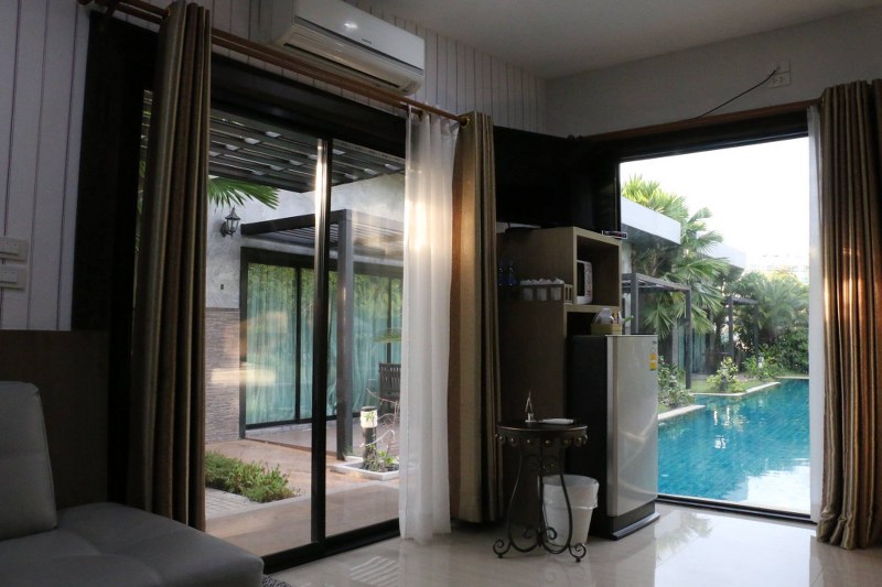 top 12+ ที่พักบางเสร่ 2024 พักผ่อนสุดชิล บรรยากาศริมทะเล