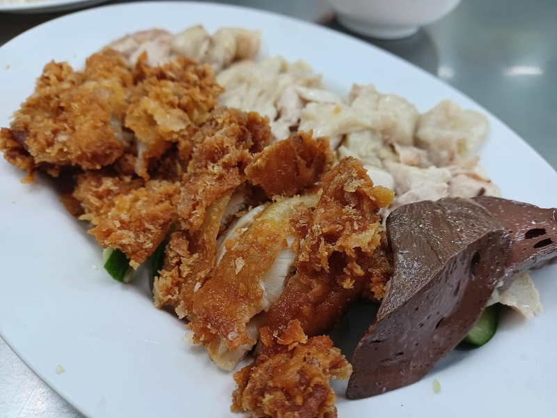 top 8+ ร้านข้าวมันไก่จานใหญ่ให้เยอะ เนื้อไก่ชิ้นโตไก่นิ่มฟินเว่อร์