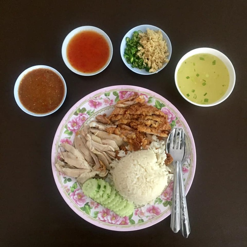 top 8+ ร้านข้าวมันไก่จานใหญ่ให้เยอะ เนื้อไก่ชิ้นโตไก่นิ่มฟินเว่อร์